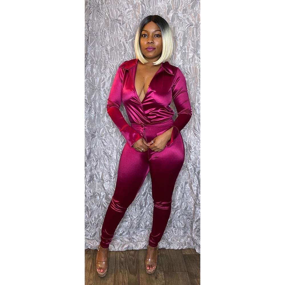 2 piece Magenta set 😍